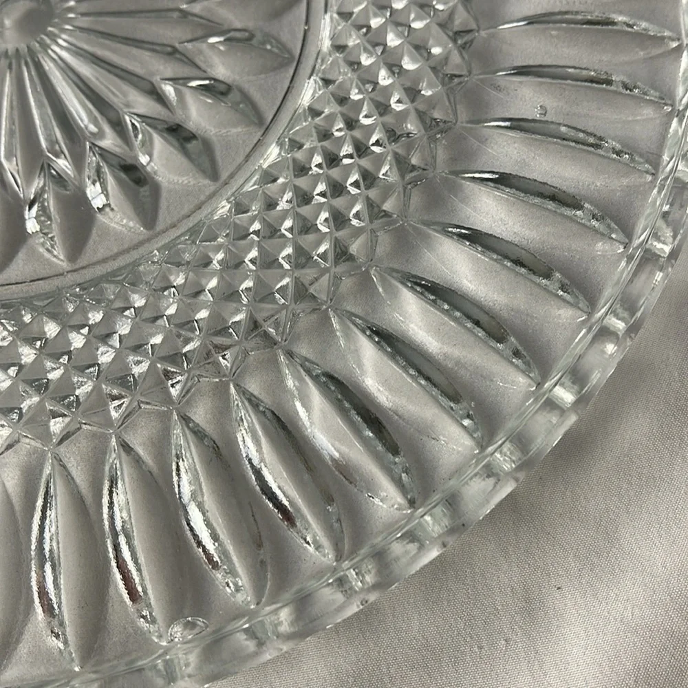 Williams Sonoma Crystal 11” Round Serving Plate – Elegant Entertaining